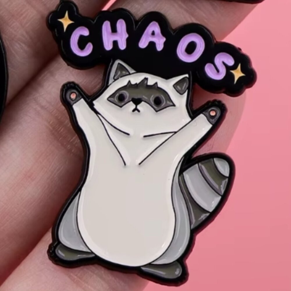 Raccoon - Enamel Pin